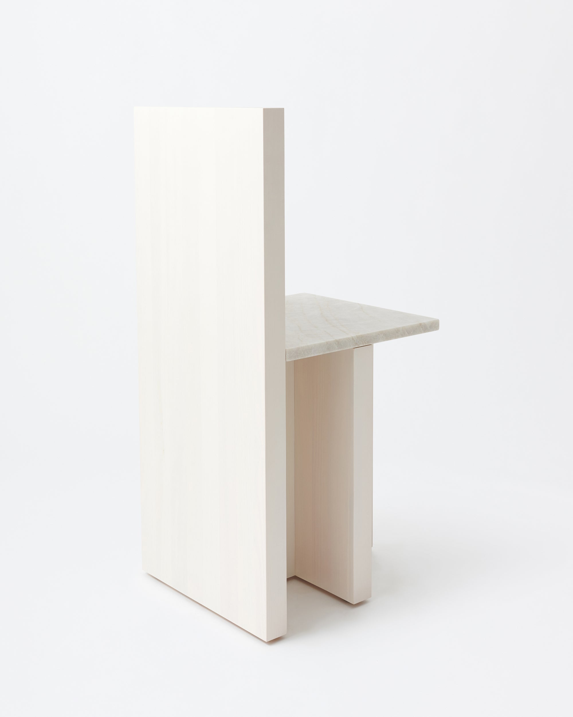 Pony chair | Stained off white & marble