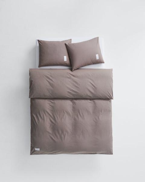 Luxuriously soft cotton poplin duvet cover. Pure collection