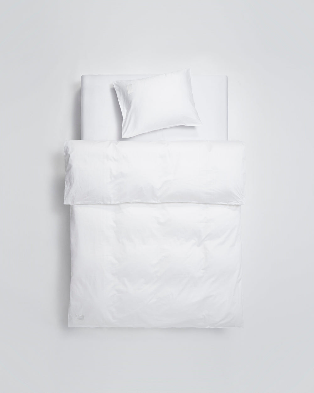 The Pure duvet cover: Sheen Pearl cotton sateen, tightly woven