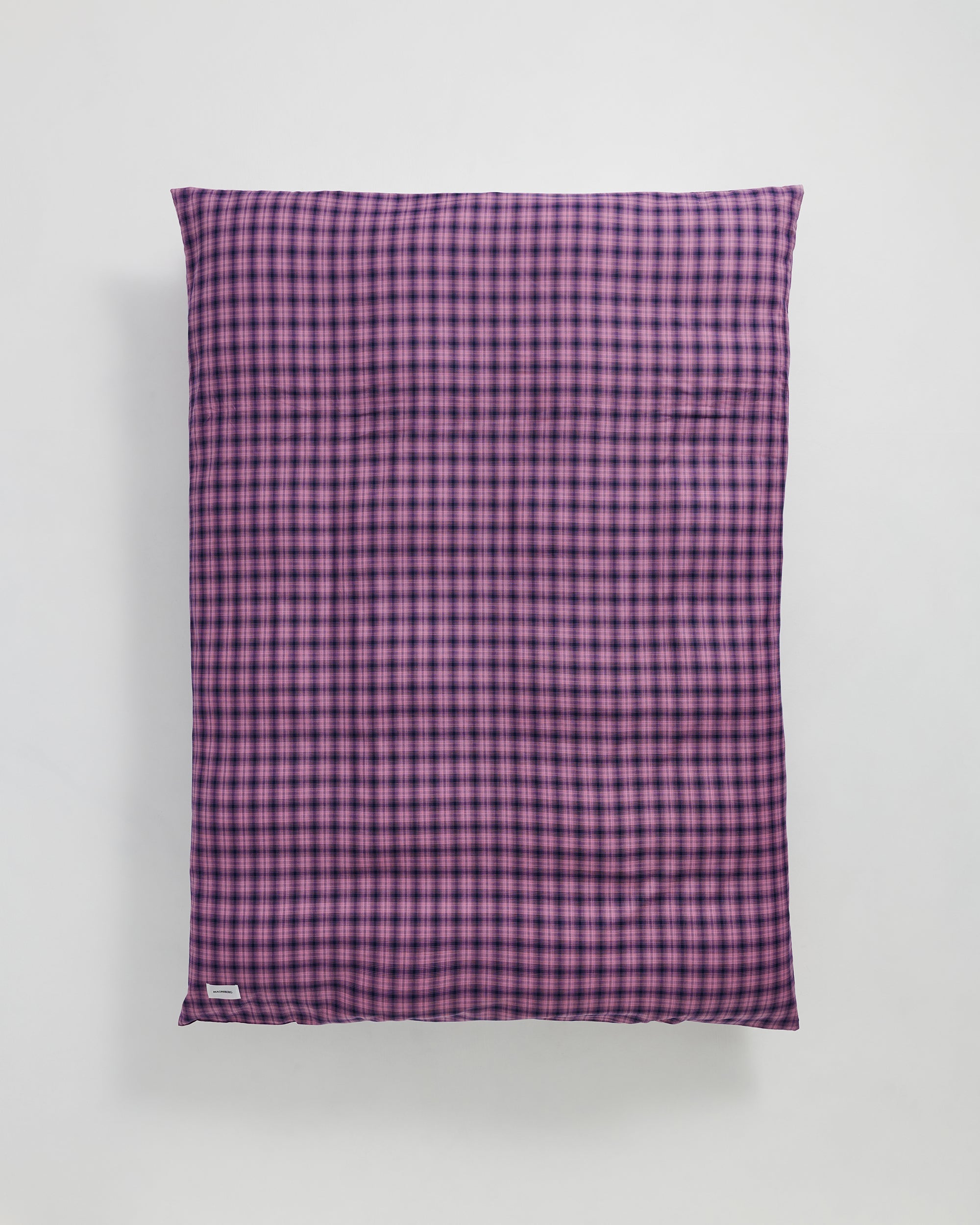 Rodeo duvet cover | Neon pink check Oxford