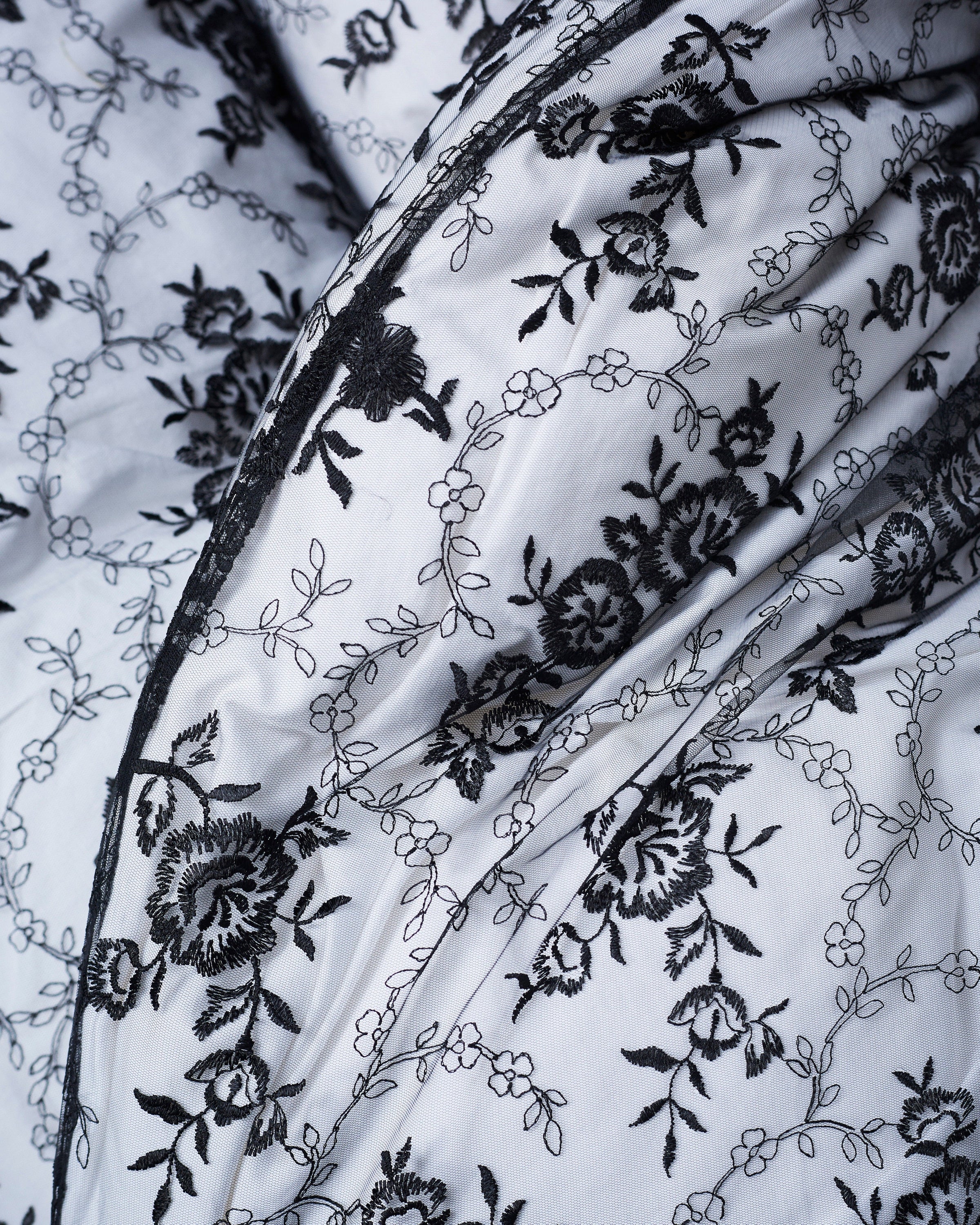 Rose duvet cover | Black Lace