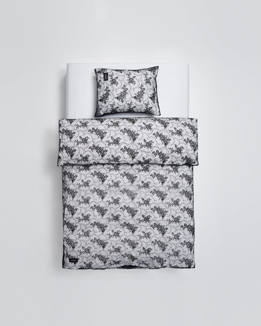 Rose pillow case | Black Lace
