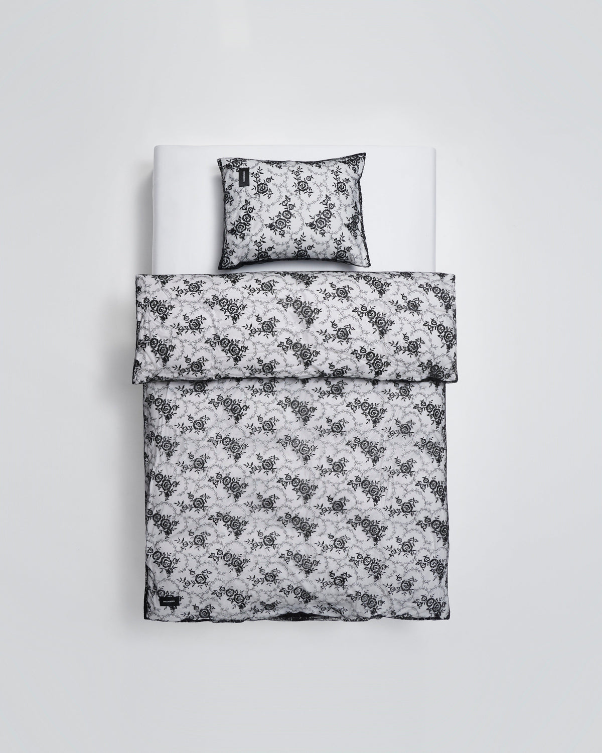 Rose pillow case | Black Lace