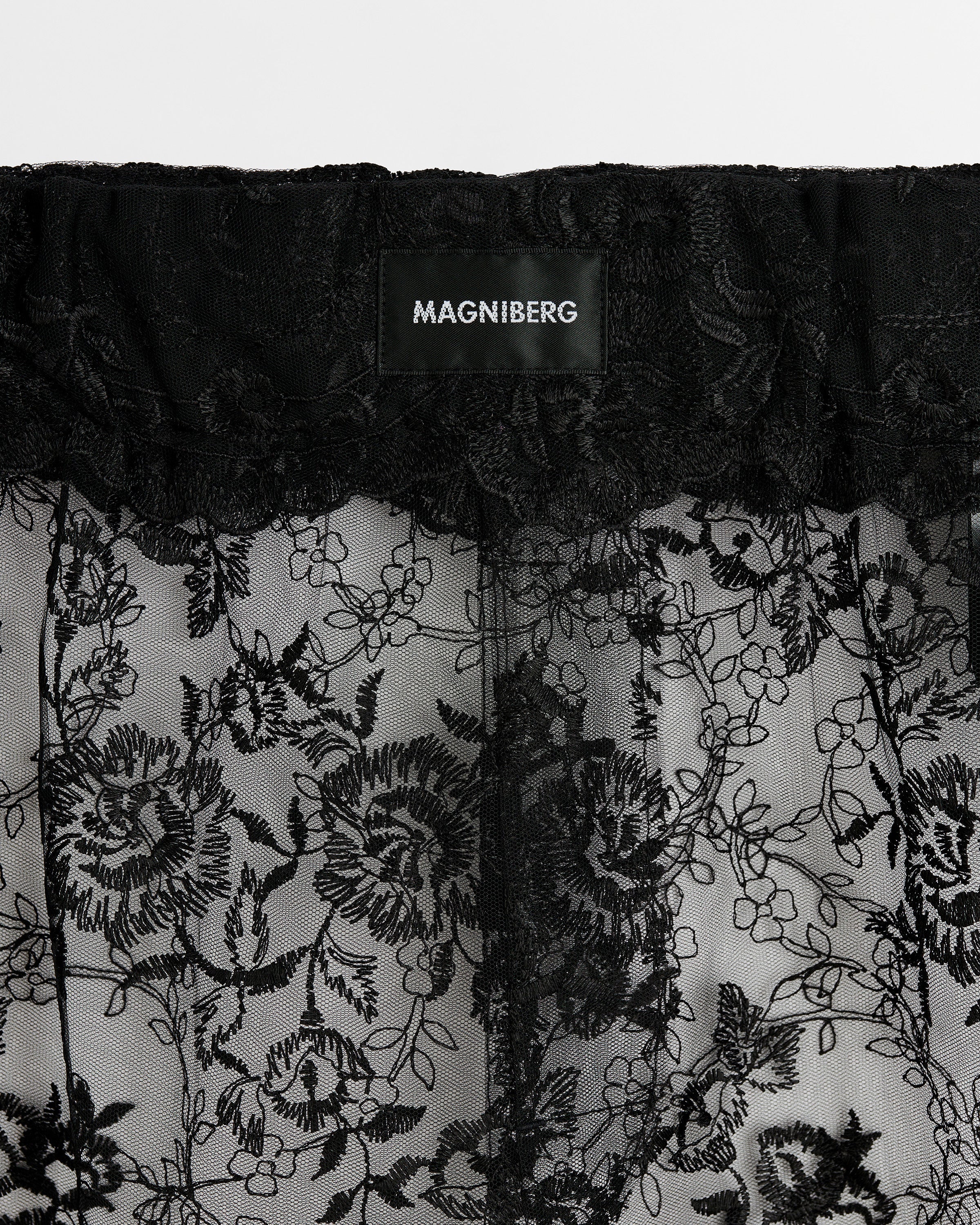 Rose shorts | Black Lace