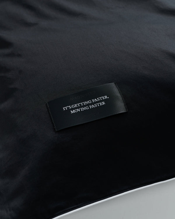 Sweet duvet cover | Solid black Sateen
