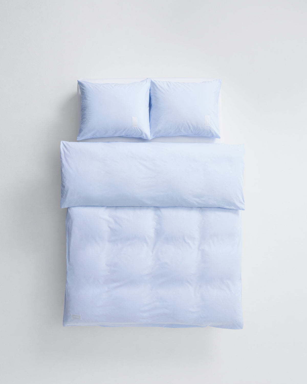 Wall Street duvet cover | Light blue dots Jacquard