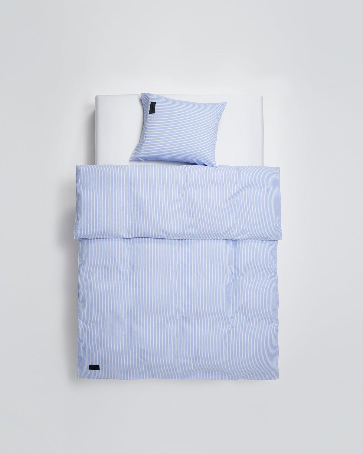 Wall Street duvet cover | Stripe light blue Oxford