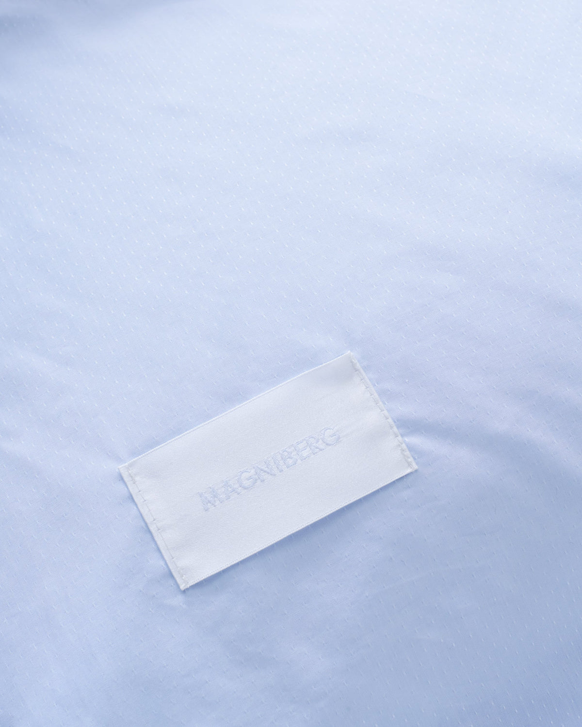 Wall Street pillow case | Light blue dots Jacquard