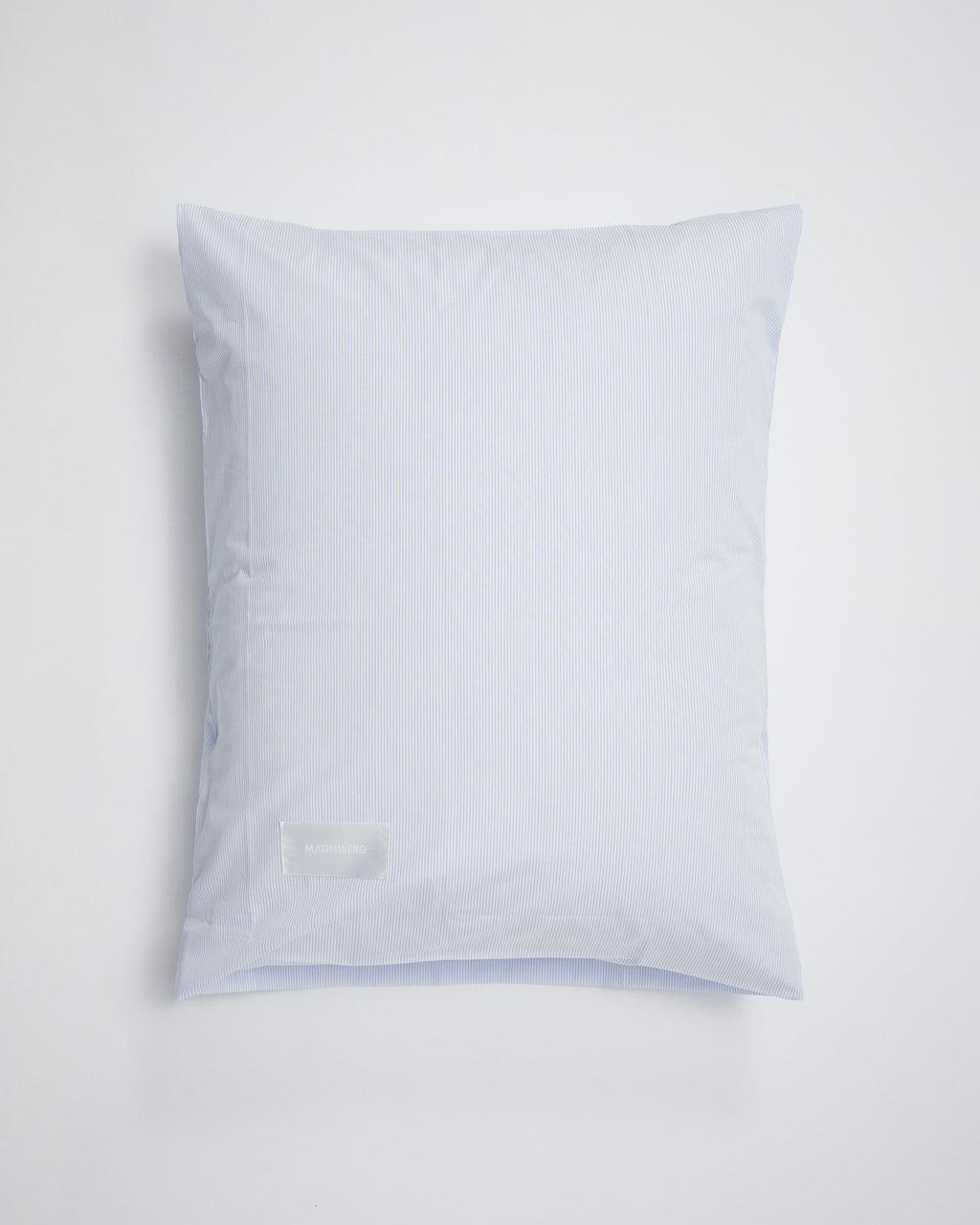 Wall Street pillow case | Light blue stripes Poplin