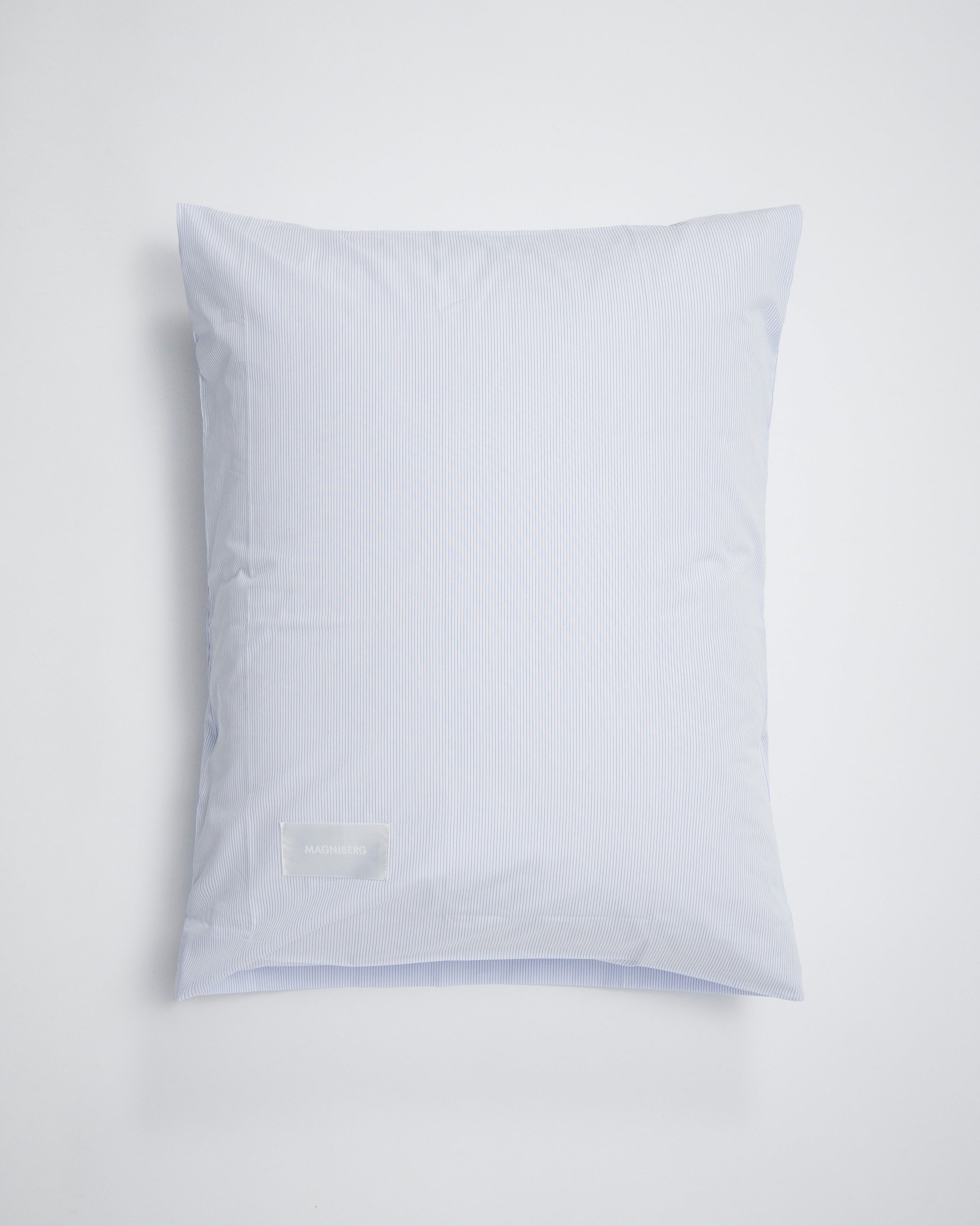 Luxuriously soft cotton poplin pillow case with stripes