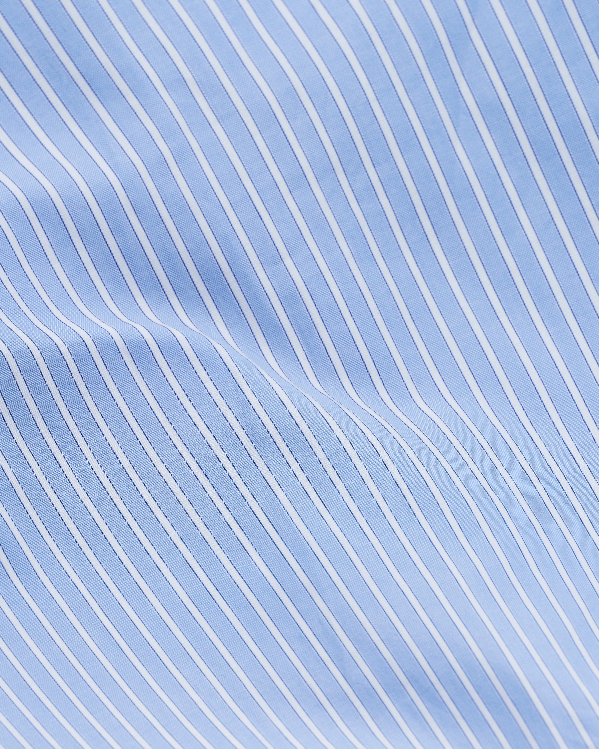 Wall Street pillow case | Stripe light blue Oxford