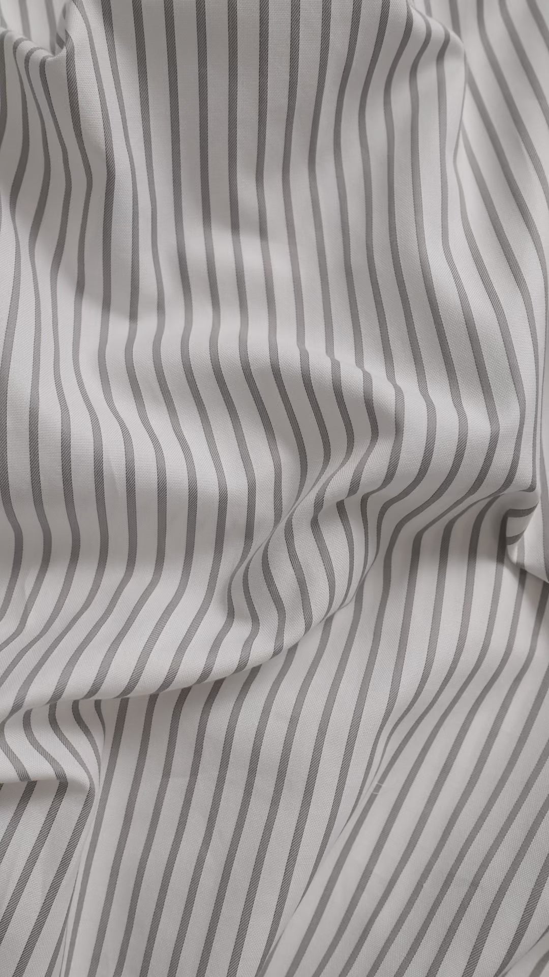 Wall Street pillow case | Stripe grey Oxford