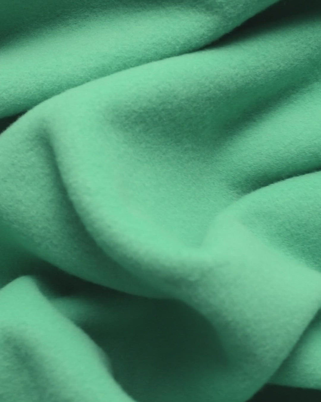 Bold blanket | Ballet green Virgin wool